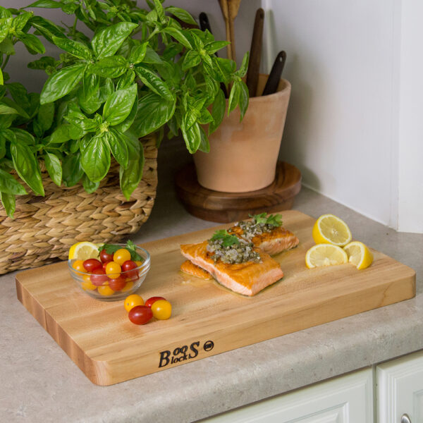 Maple Cutting Board With Eased Corners (Chop-N-Slice Series)