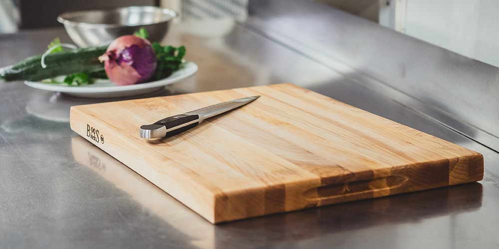 Maple Newton Prep Master Cutting Board With Juice Groove & Stainless Pan  (Prep Master Series) - John Boos & Co